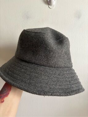 Zara Sz S Grey Wool Blend Bucket Hat